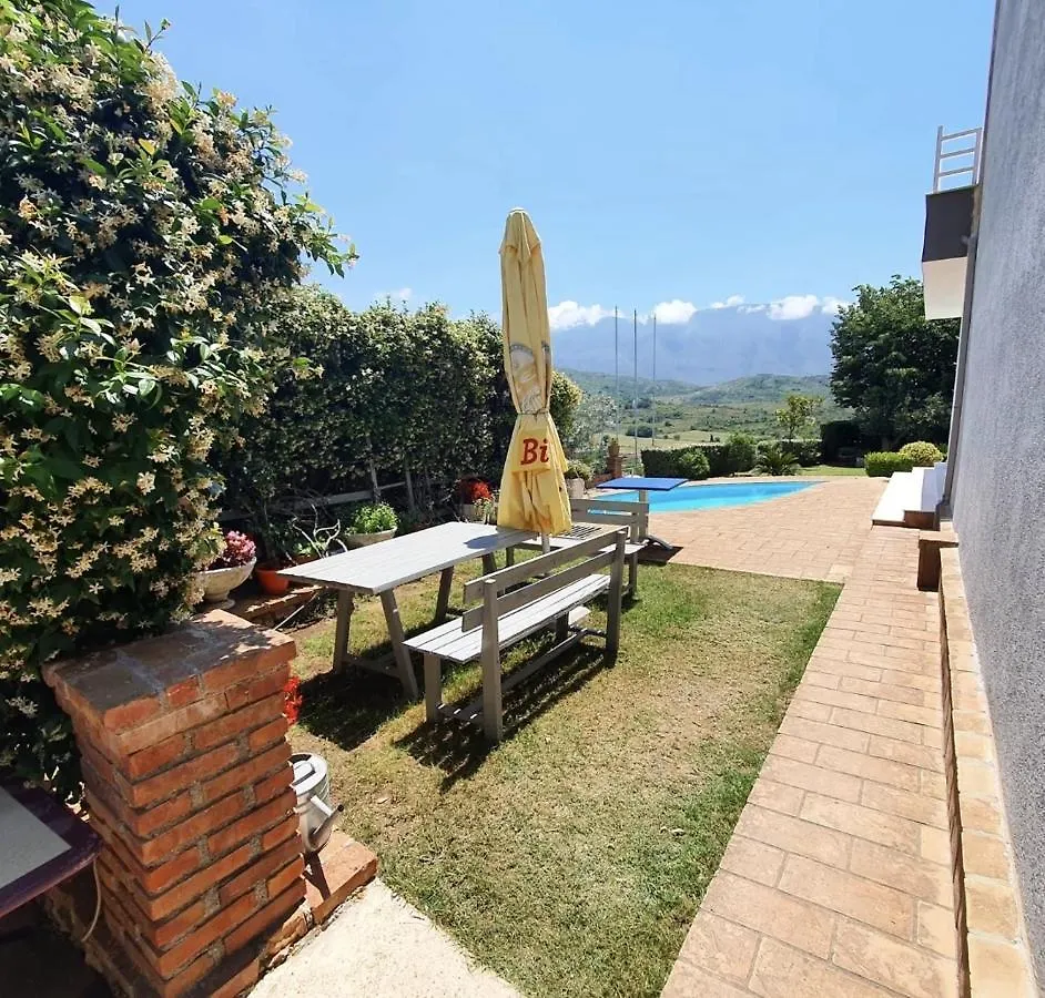 Vila Elida Trajas Gasthof