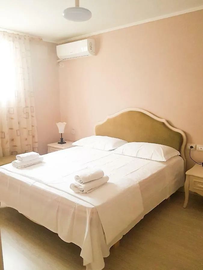 Vila Elida Trajas Gasthof