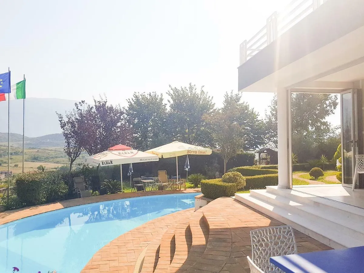 Guest house Vila Elida Tragjas